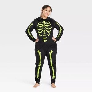 NWT Hyde & EEK!  Black Women's Glow-in-the-Dark Skeleton Halloween Union Suit L